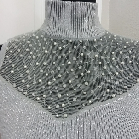 CABLE & GAUGE BEDAZZLED HOLIDAY SHIRT - Picture 2 of 5